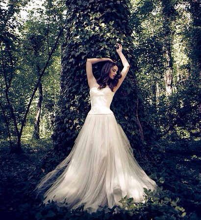 daalarna, white dress and bride