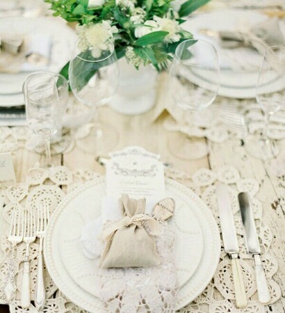 table setting, lace and summer