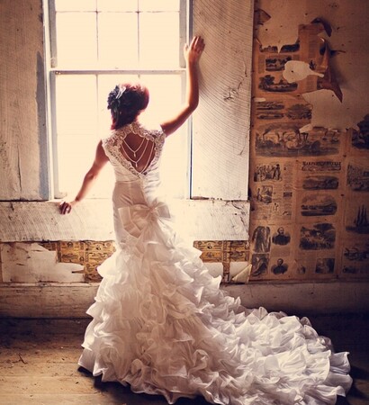 white dress, outfit and style