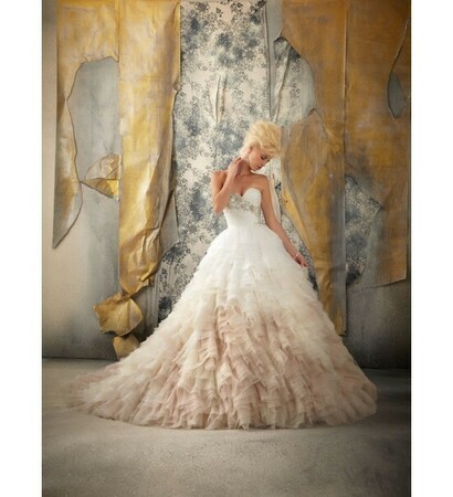 bride, bridal gown and vintage