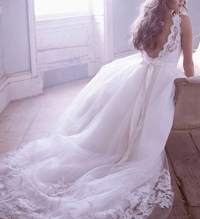 rich, set and wedding inspiration