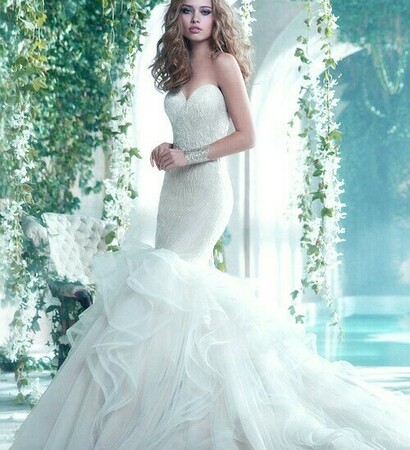 dress, write and beutifull