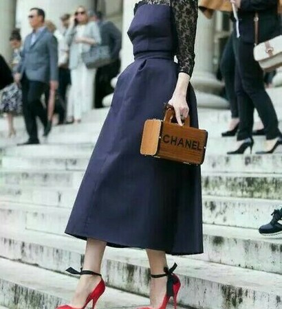 belts, style and dress