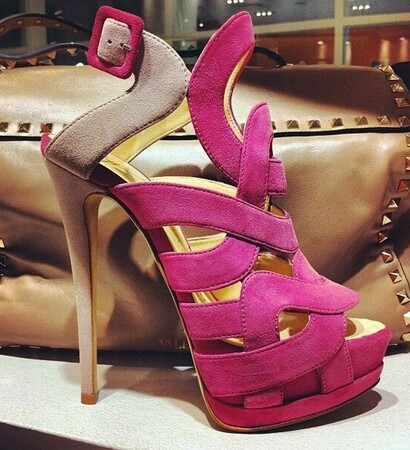 shos, girls and luxury