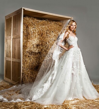 wedding dress, white and lace