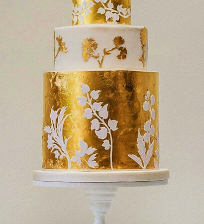 icing, gold and contemporary