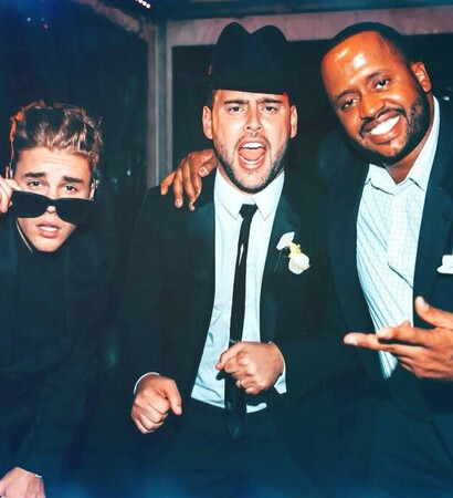 justin bieber, swag and scooter braun