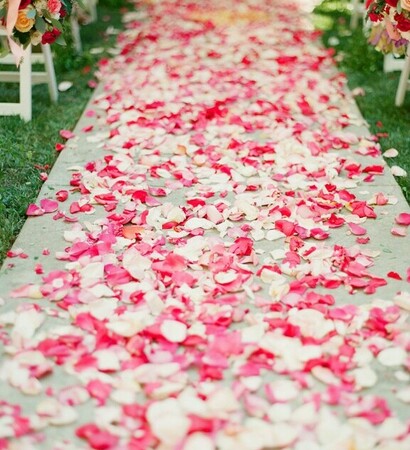 flowers, wedding arrangements and petals