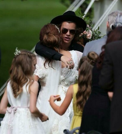 pretty, Harry Styles and jays wedding