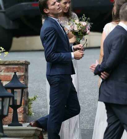 elenor calder, louis tomlinson and one direction