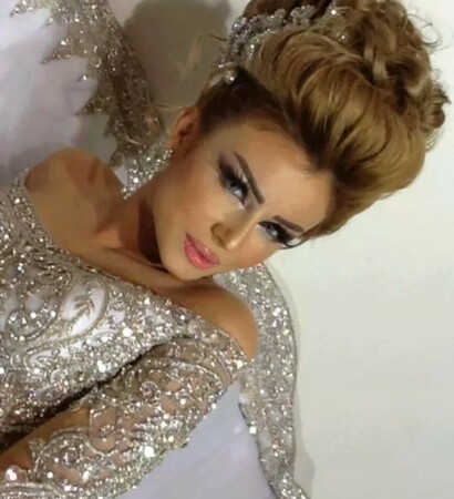 makeup, nice and dimonds
