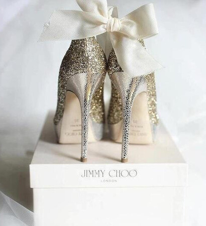 heels, glitter and paillettes