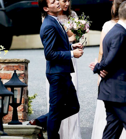 one direction, johanna'swedding and louis tomlinson