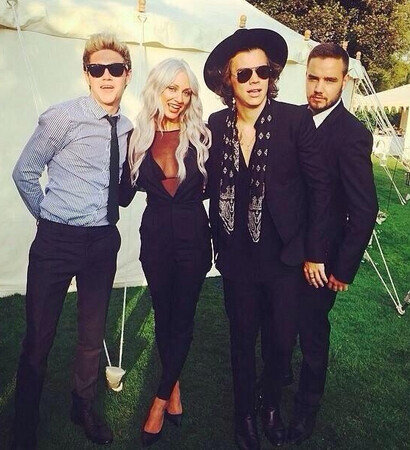 louis tomlinson, lou teasdale and johannah deakin