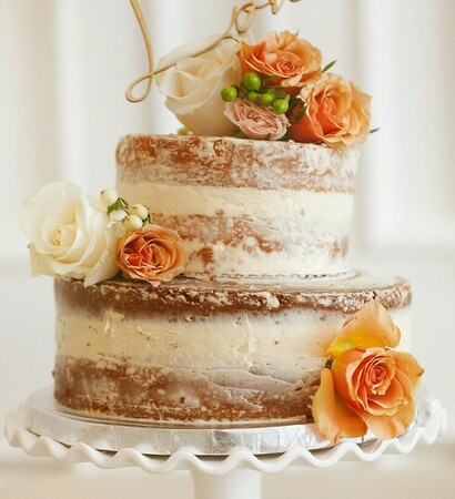 love, lovely cake and sponge cake