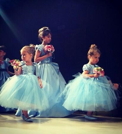 dresses, beautiful and flowers
