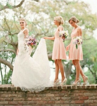 bridesmaids, cute and flowers