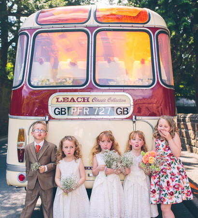 idea, flower girl and wedding day album