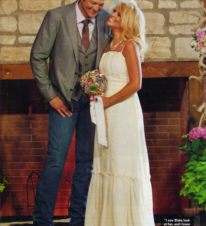 Miranda Lambert, couple and blake shelton
