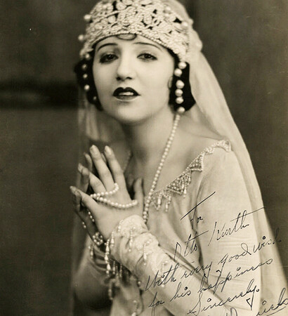 bebe daniels, pearls and actress