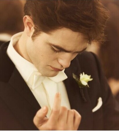 edward cullen, breaking dawn and twilight saga