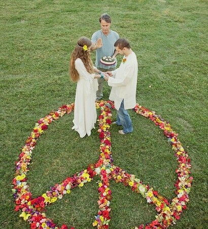 flowers, tumblr and hippie wedding