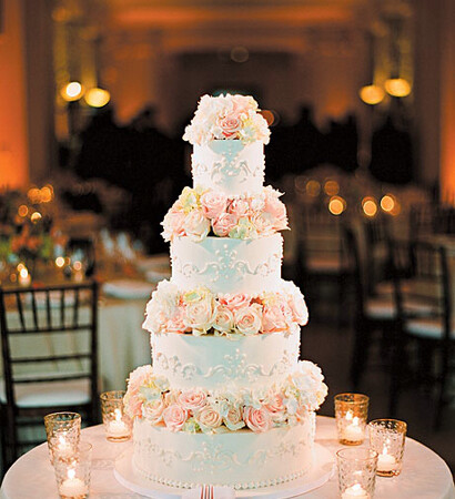 pink, roses and wedding day