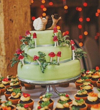 cake, nature and snail