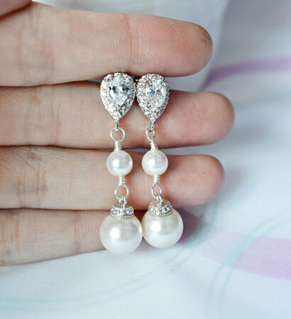 bridal shower, bridal pearl earrings and wedding jewelry