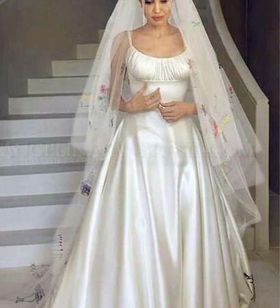 Angelina Jolie, love and white dress