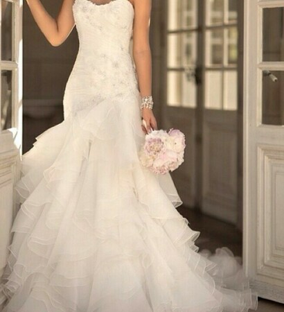robe, wedding dress and robe de mariage