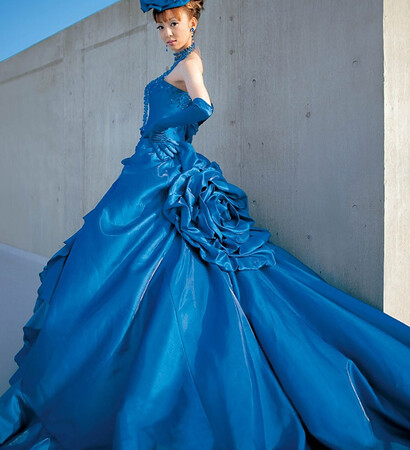 beautiful, love it and blue wedding gown