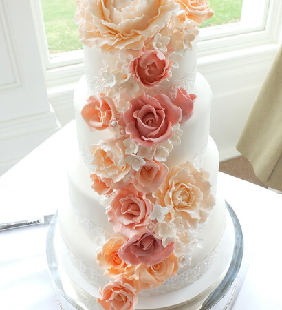 peone, sadie may cakes and wedding cake