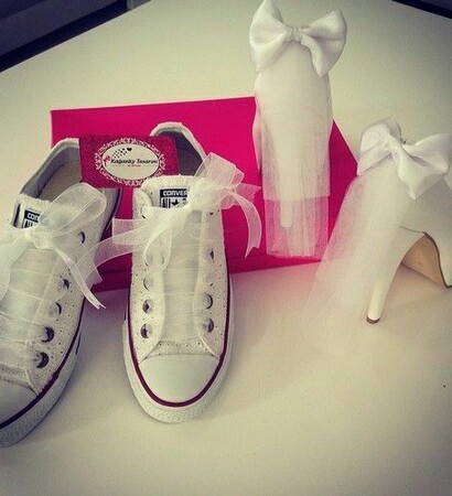 bridal veil, fashion and shoes