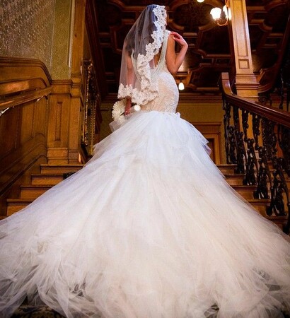 dress, style and luxury