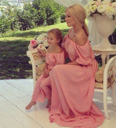 pink, sisters and pretty