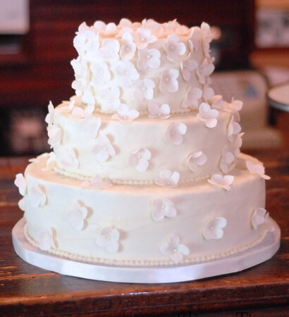 rustic wedding cake