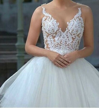 beauty, grunge and wedding dresses