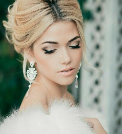 neutral smokey eye, blonde up-do and wedding hair