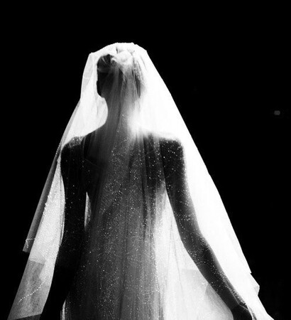 wow, gorgeouse and elie saab