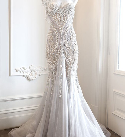 gown, beautiful and chic