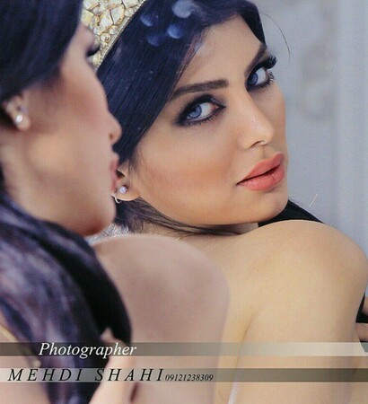 mod, bride and dress