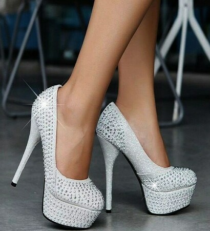 white wedding shoes, fashion wedding shoes and chic wedding shoes