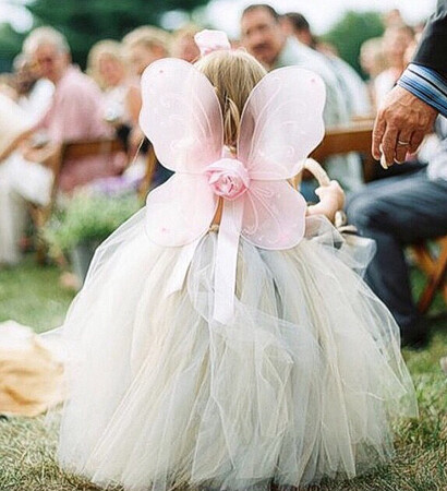 kiddo, flowergirl and flower girls