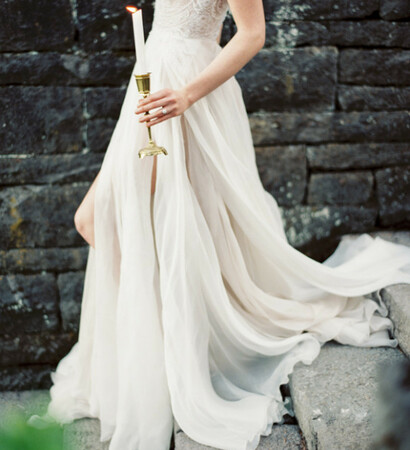 brides, gold and bridesmaid