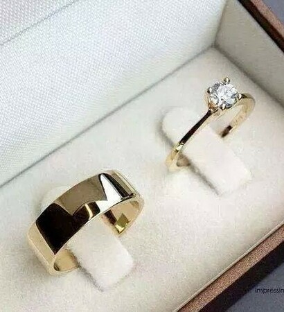 ring, gold and married