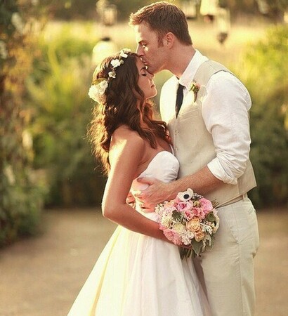 couple, flowers and amour