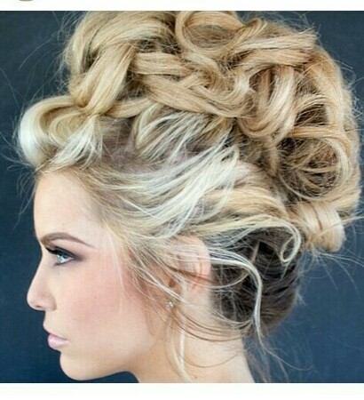 blonde, cute and homecoming