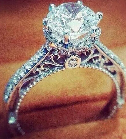 diamond ring, rich and exquisite