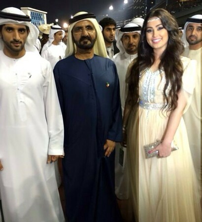 caftan, girls and Queen